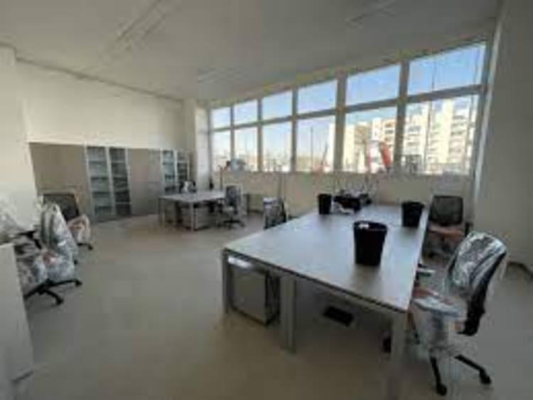 Avviso sui risultati della procedura di affidamento: servizio di progettazione relativo all'arredamento destinato agli uffici del nuovo comando della polizia locale di via messina. cig. zf73cef6f8